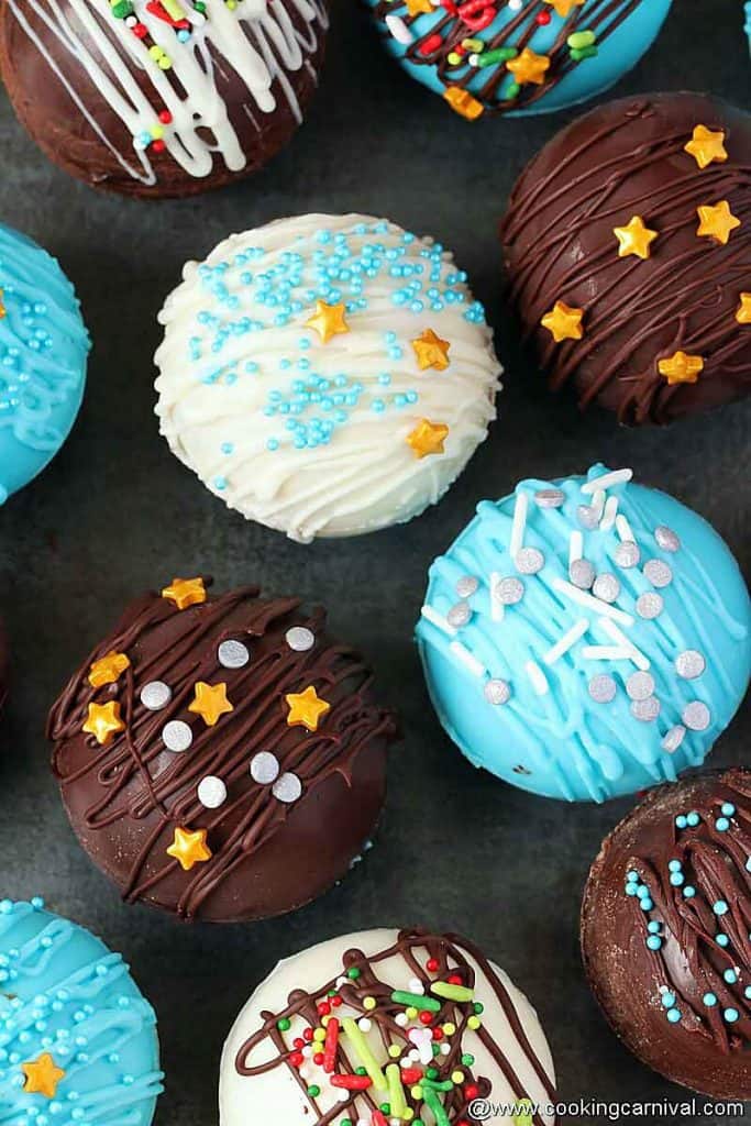 Homemade hot cocoa bombs